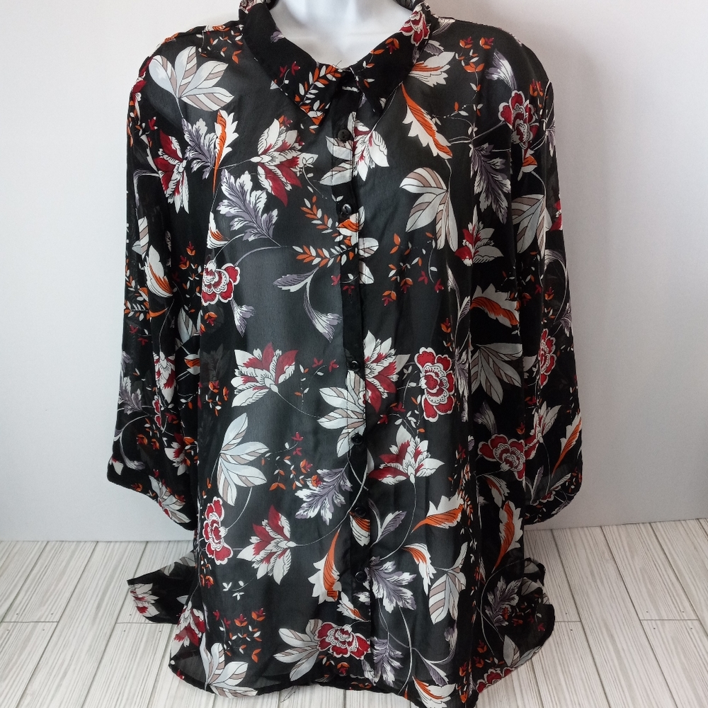 Simply Emma Floral Blouse